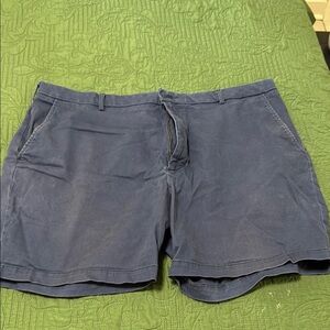 Izod Men's Dark Blue Flat Front Shorts